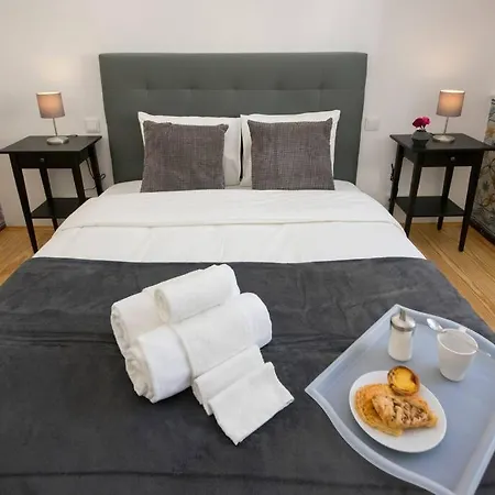 Luxurious Cais Do Sodre, 4 Bedrooms With View * リスボン