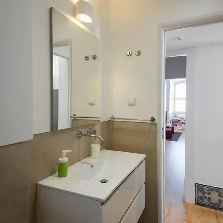 Luxurious Cais Do Sodré, 4 Bedrooms With View