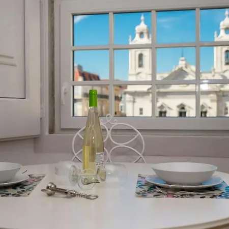 Luxurious Cais Do Sodre, 4 Bedrooms With View Appartement *