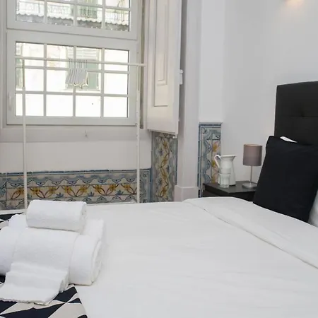 Luxurious Cais Do Sodre, 4 Bedrooms With View Appartement
