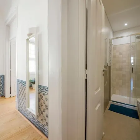 Luxurious Cais Do Sodre, 4 Bedrooms With View * リスボン